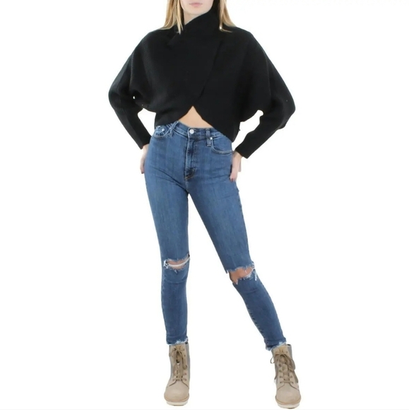 ASTR Label Womens Crossover Black Sweater [S] - Picture 3 of 4